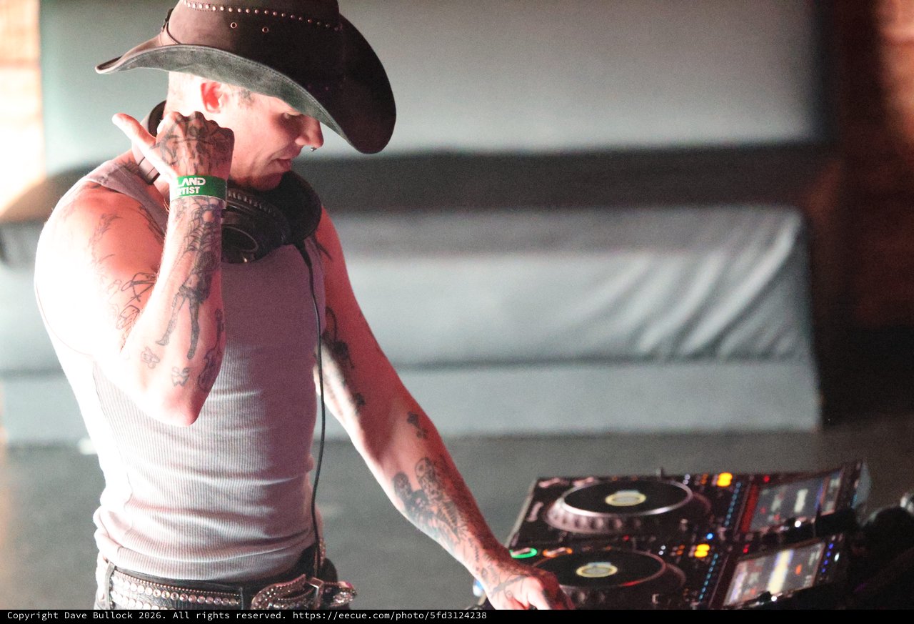 Tattooed DJ Spins at Wobbleland Festival 2026