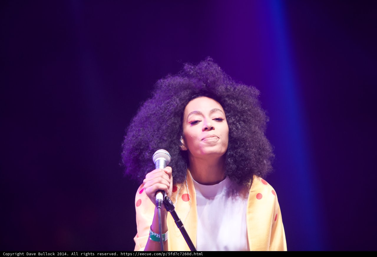 Solange rocks Coachella with electrifying solo performance
