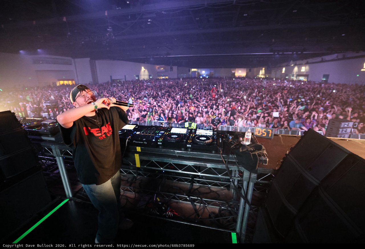 DJ Performs to Massive Crowd at Wobbleland 2026