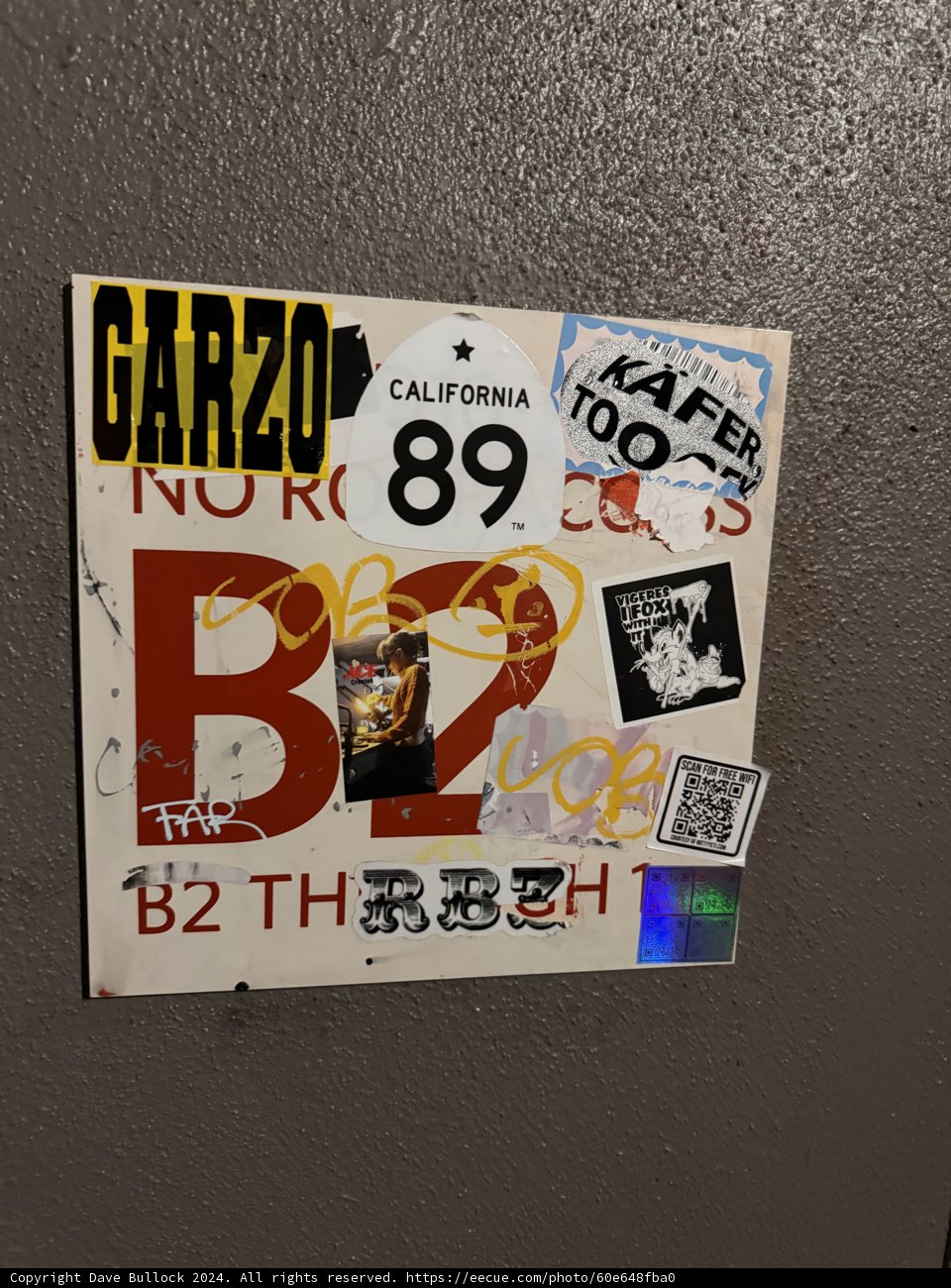 Encrypted Messaging on the Wall