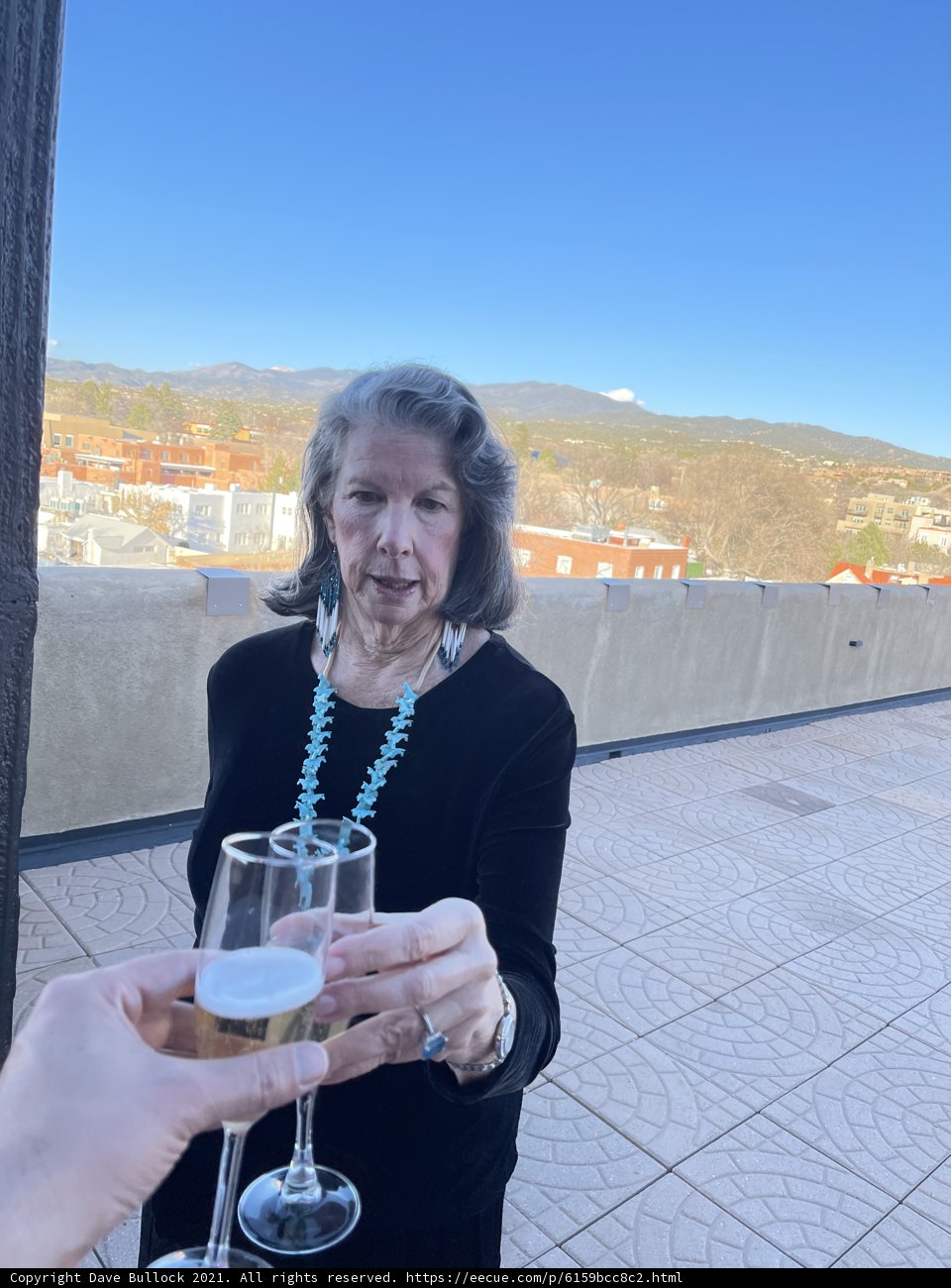 Outdoor Wine Tasting in Santa Fe