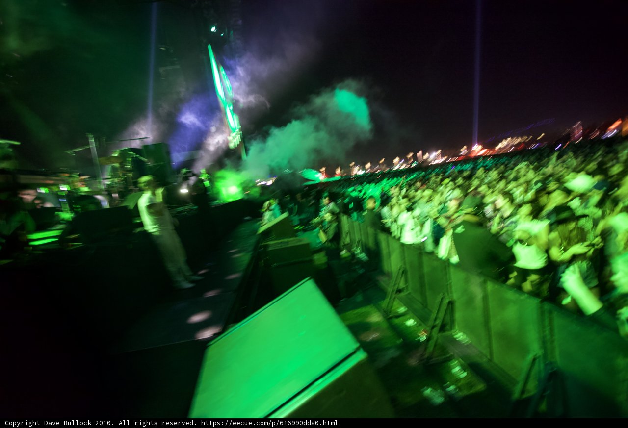 Green-Eyed Crowd at 2010 Cochella Friday