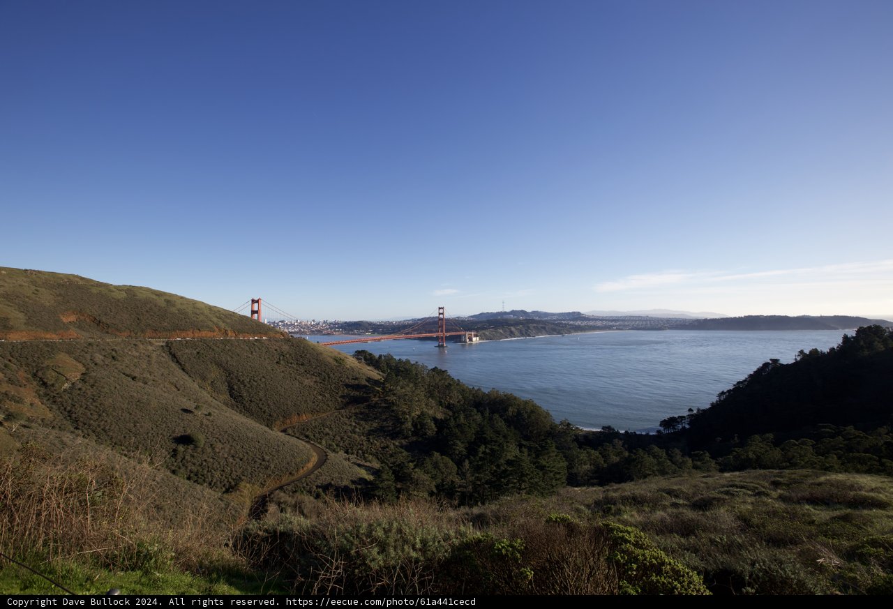 Captivating Vista of the Golden Gate Bridge from Marin Headlands