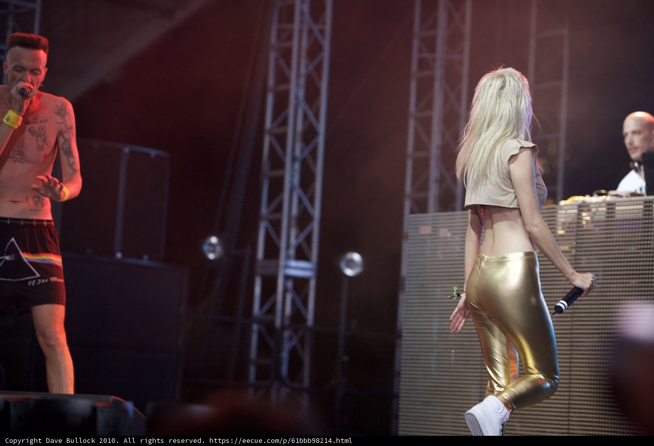 Golden Performance on Coachella Stage