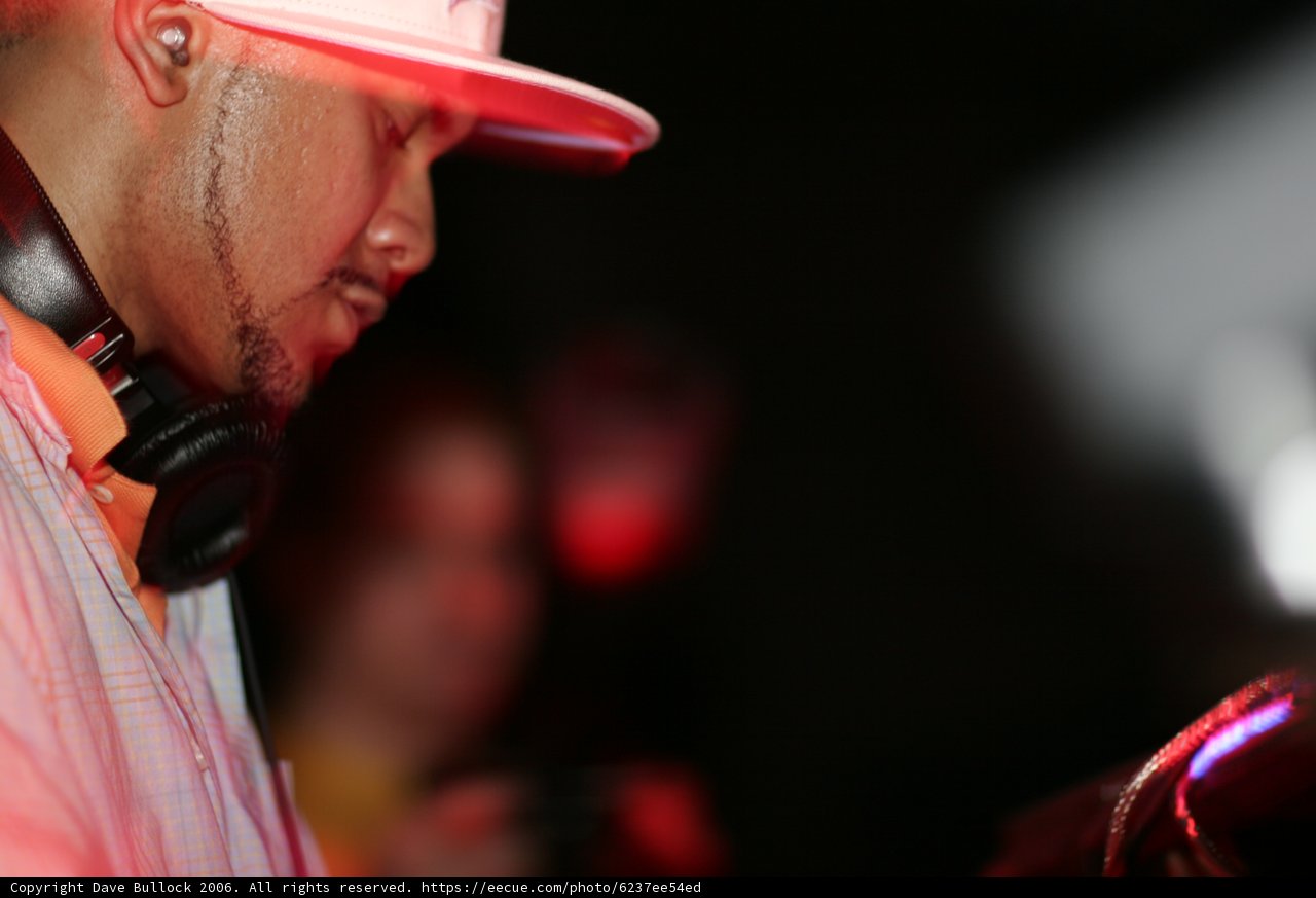 Craze Rocking the Headgear