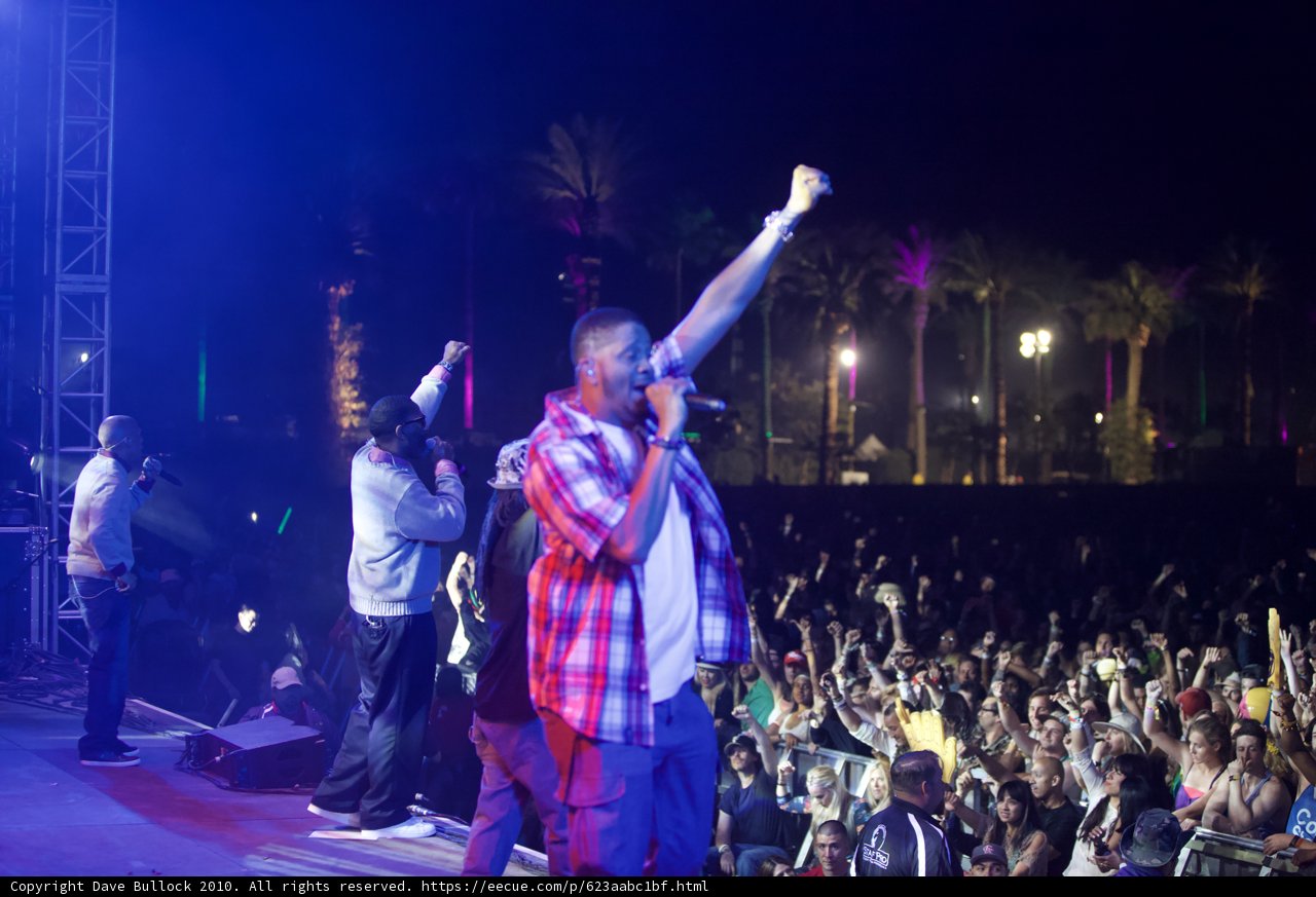 Lights Up! The Crowd Goes Wild at Coachella