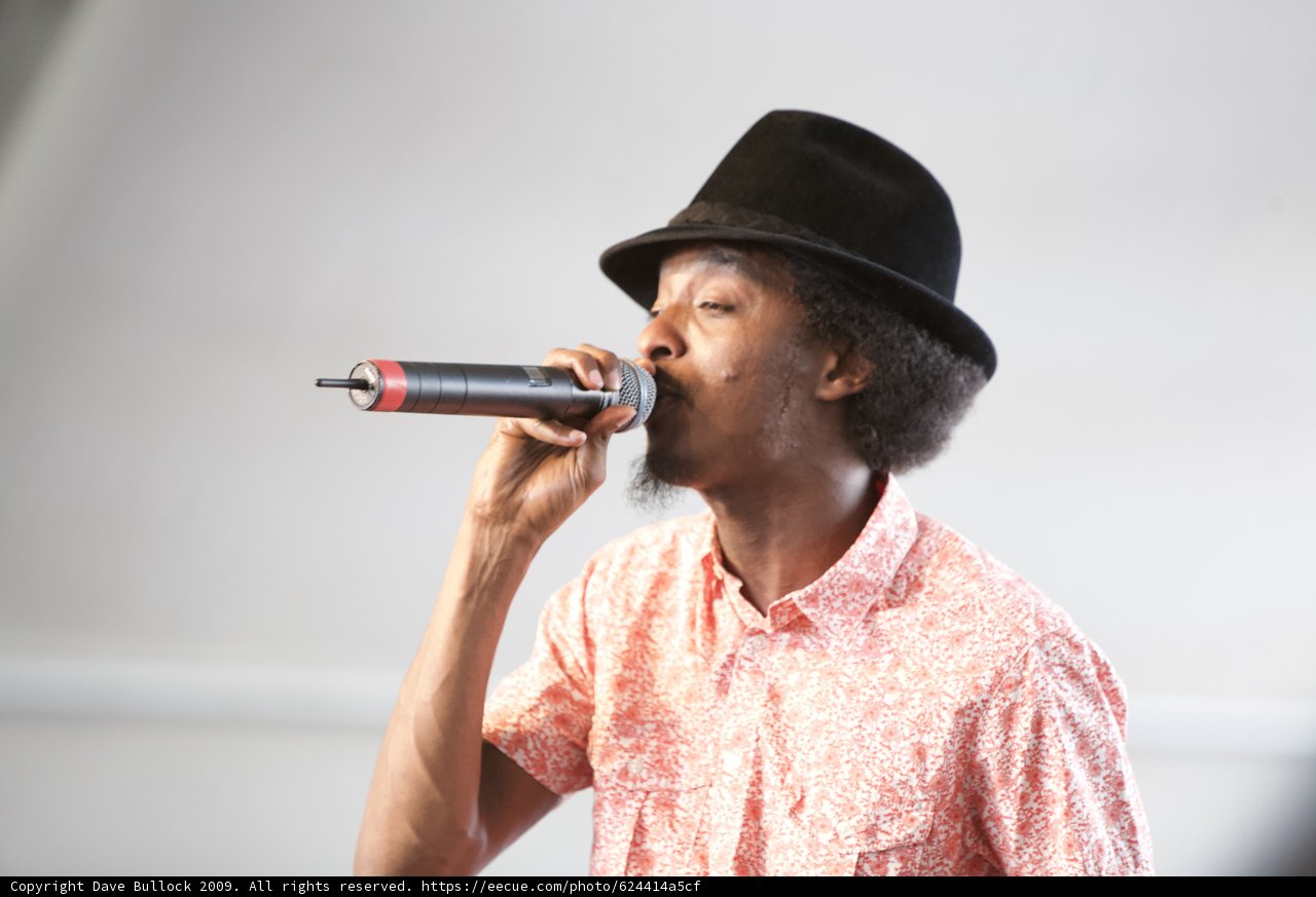 K'naan's Solo Act