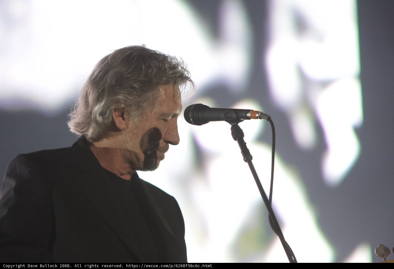 Roger Waters Rocks the Wall in London
