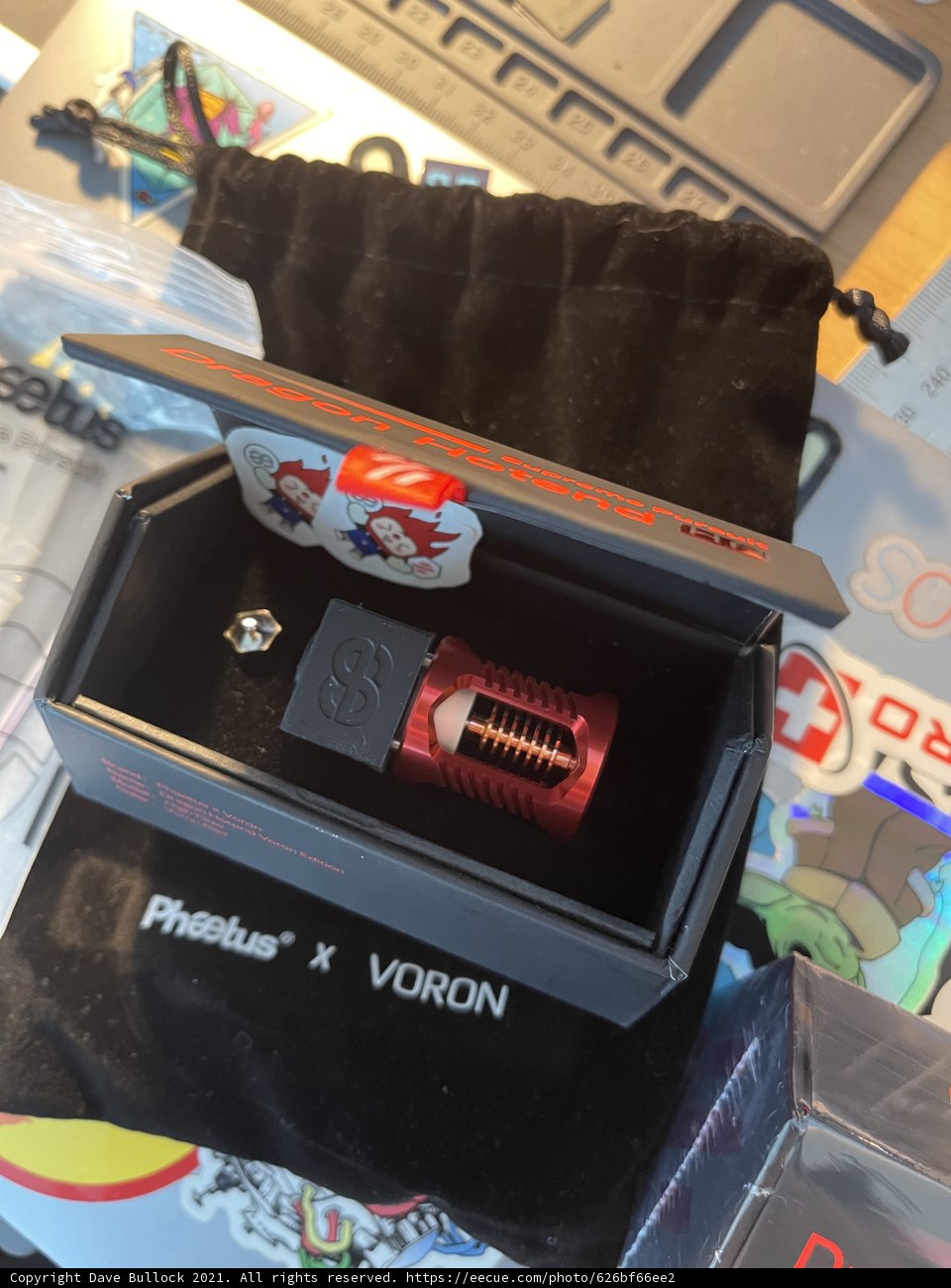 Red and Black Vape Box