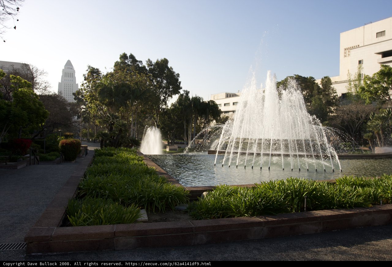 Serene Fountain in the Heart of the City