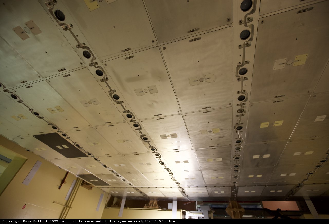 Plywood Ceiling's Illumination