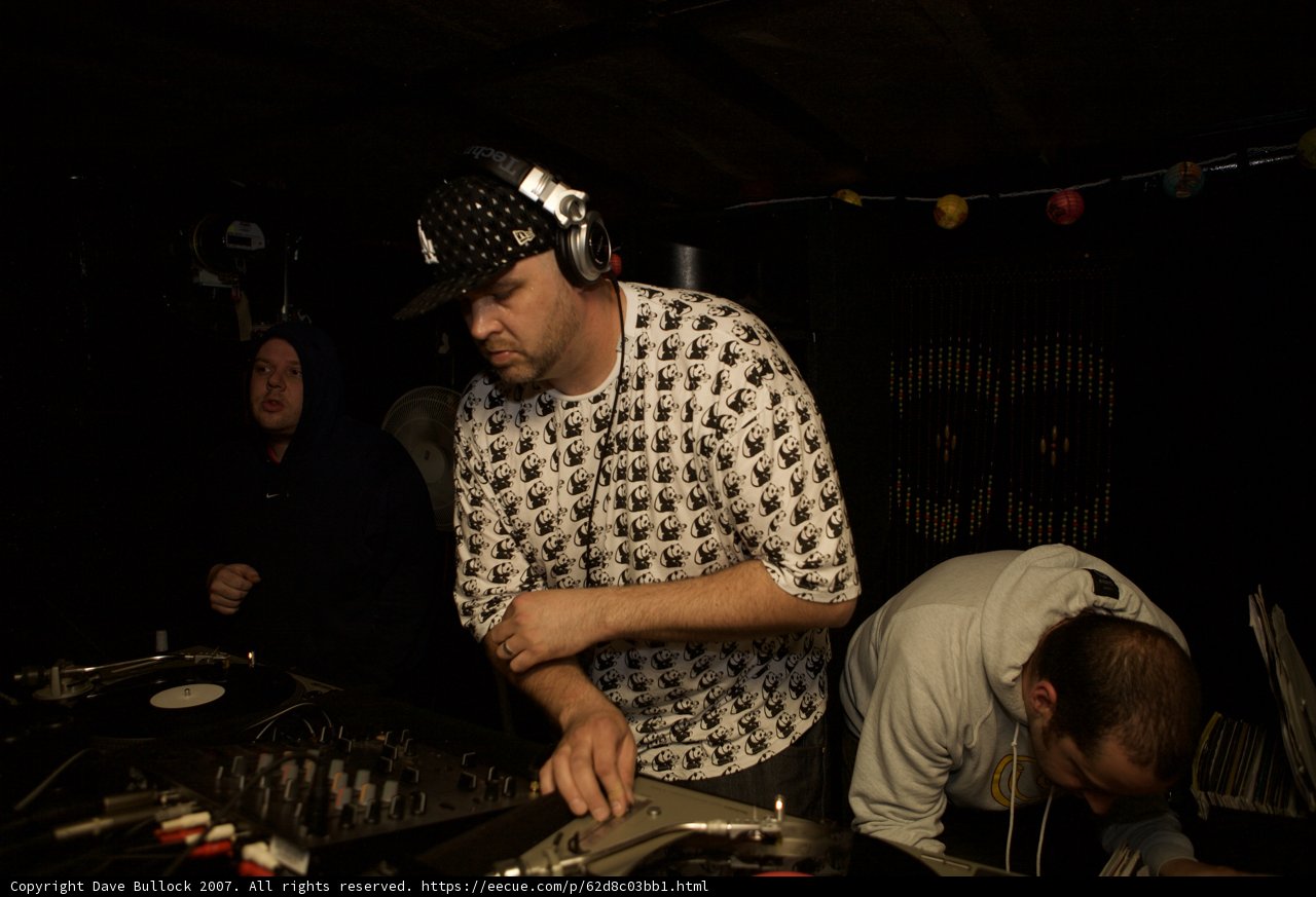 Pure Filth DJ Sam R Performs with Style and Swagger