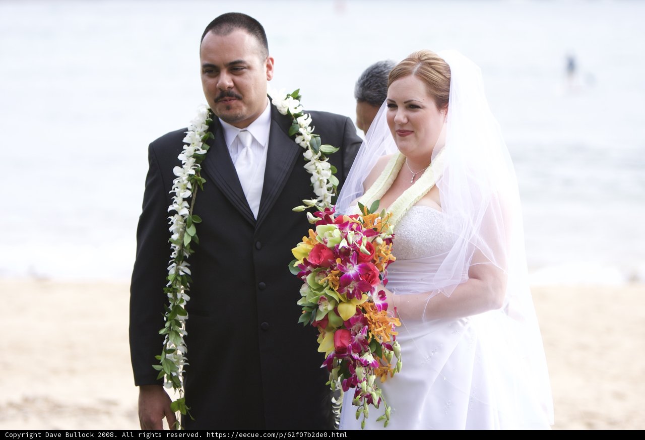The Beautiful Bride and Her Flower Arrangements in Hawaii