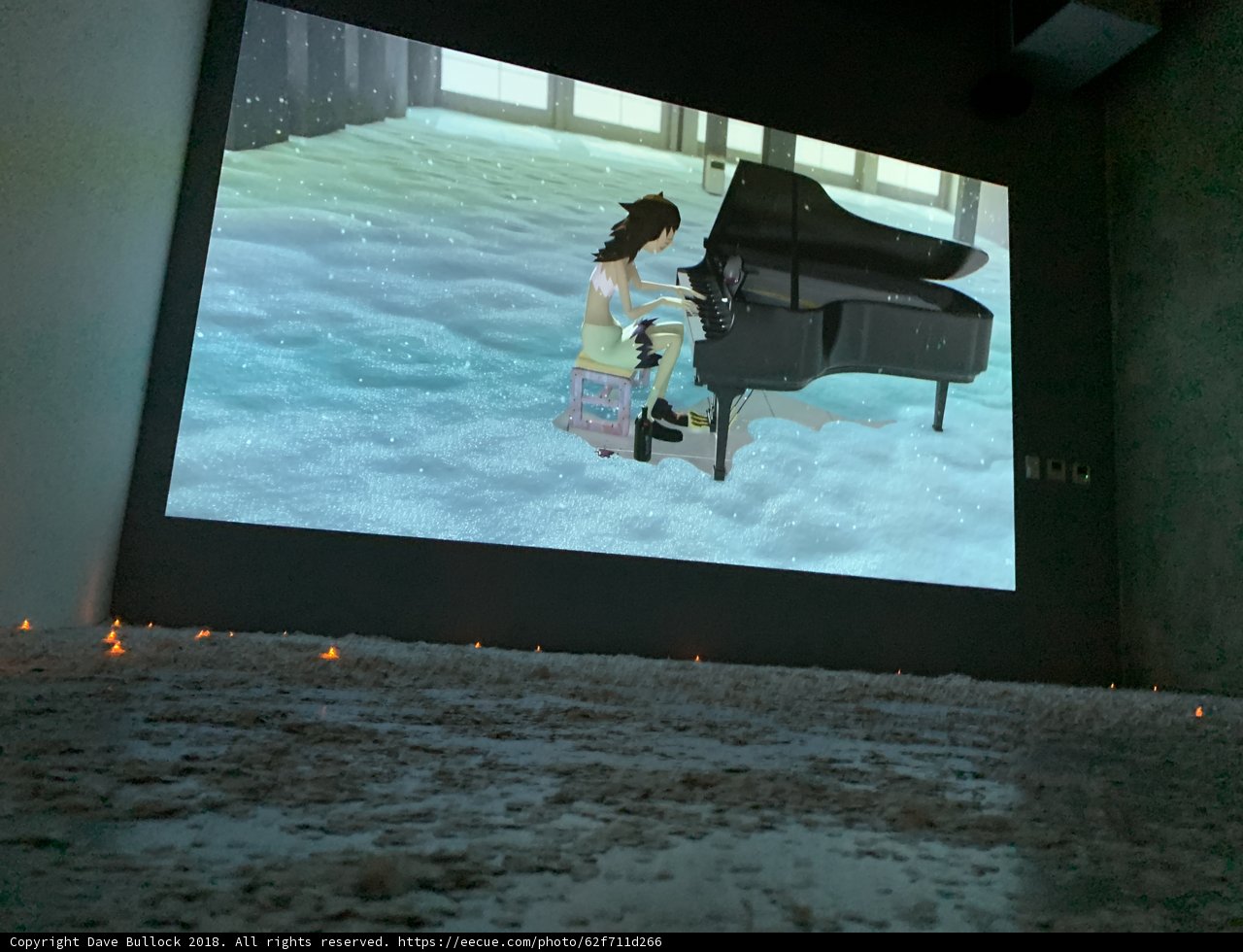 Piano Projection