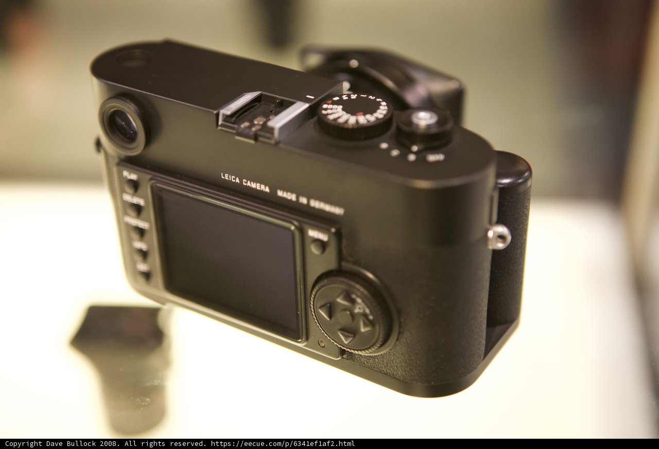 Cutting-Edge Digital Camera on Display