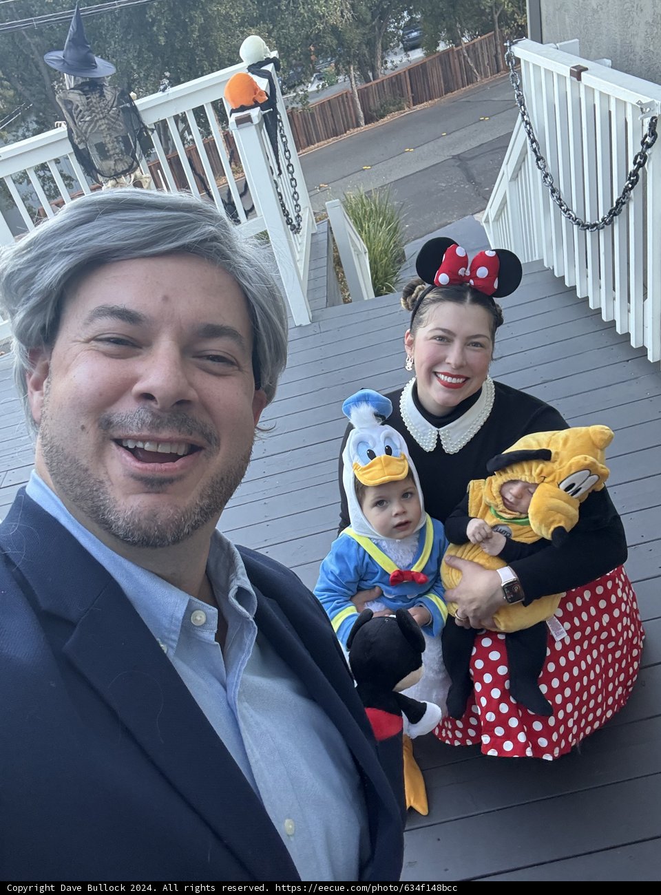 Halloween Cheer on the Porch