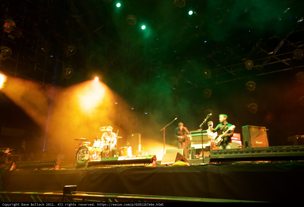 Lights, Crowd, Action!