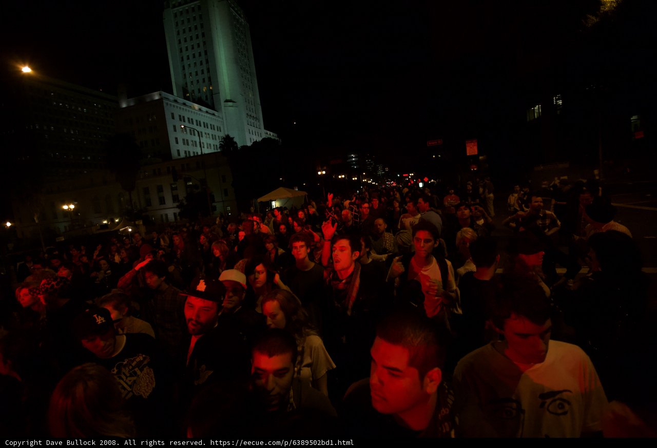 Metropolis Night Life