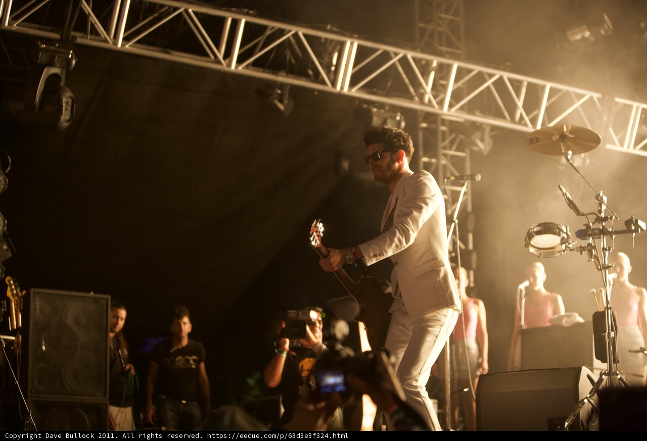Rockin' in White
