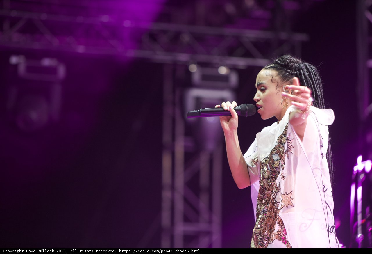 Solo Performance at Coachella