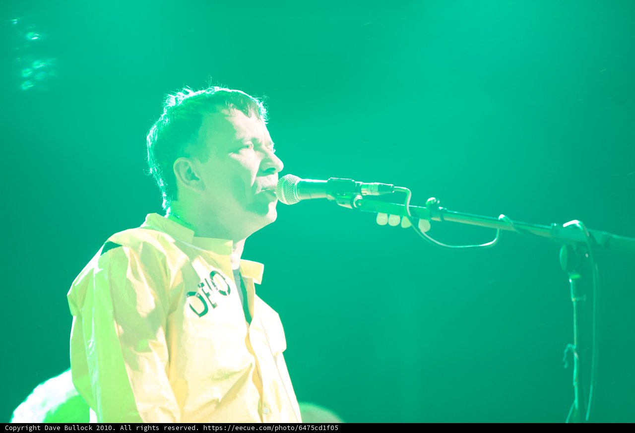 Bob Mothersbaugh lights up Coachella stage