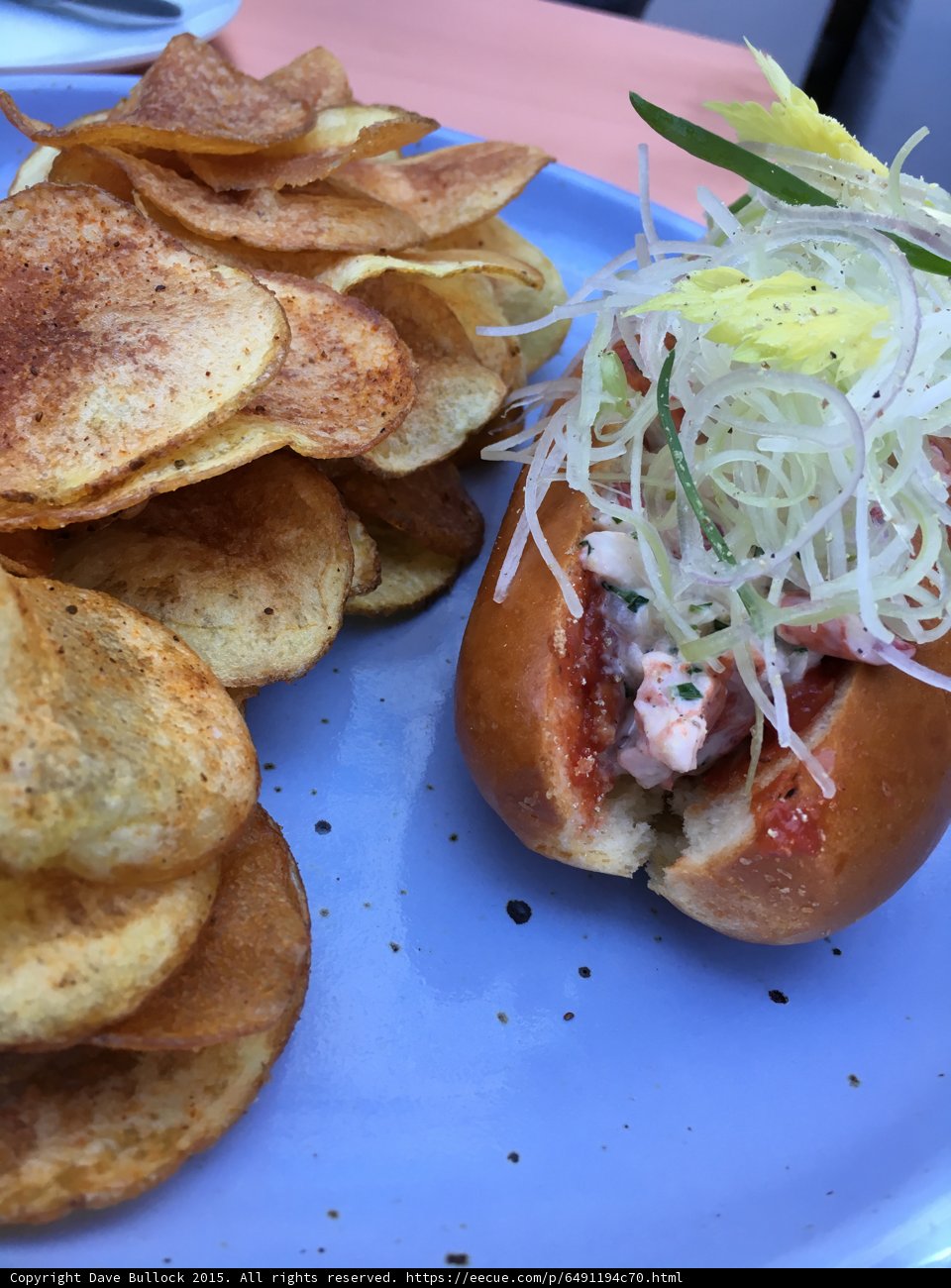 Lobster Roll With Chips