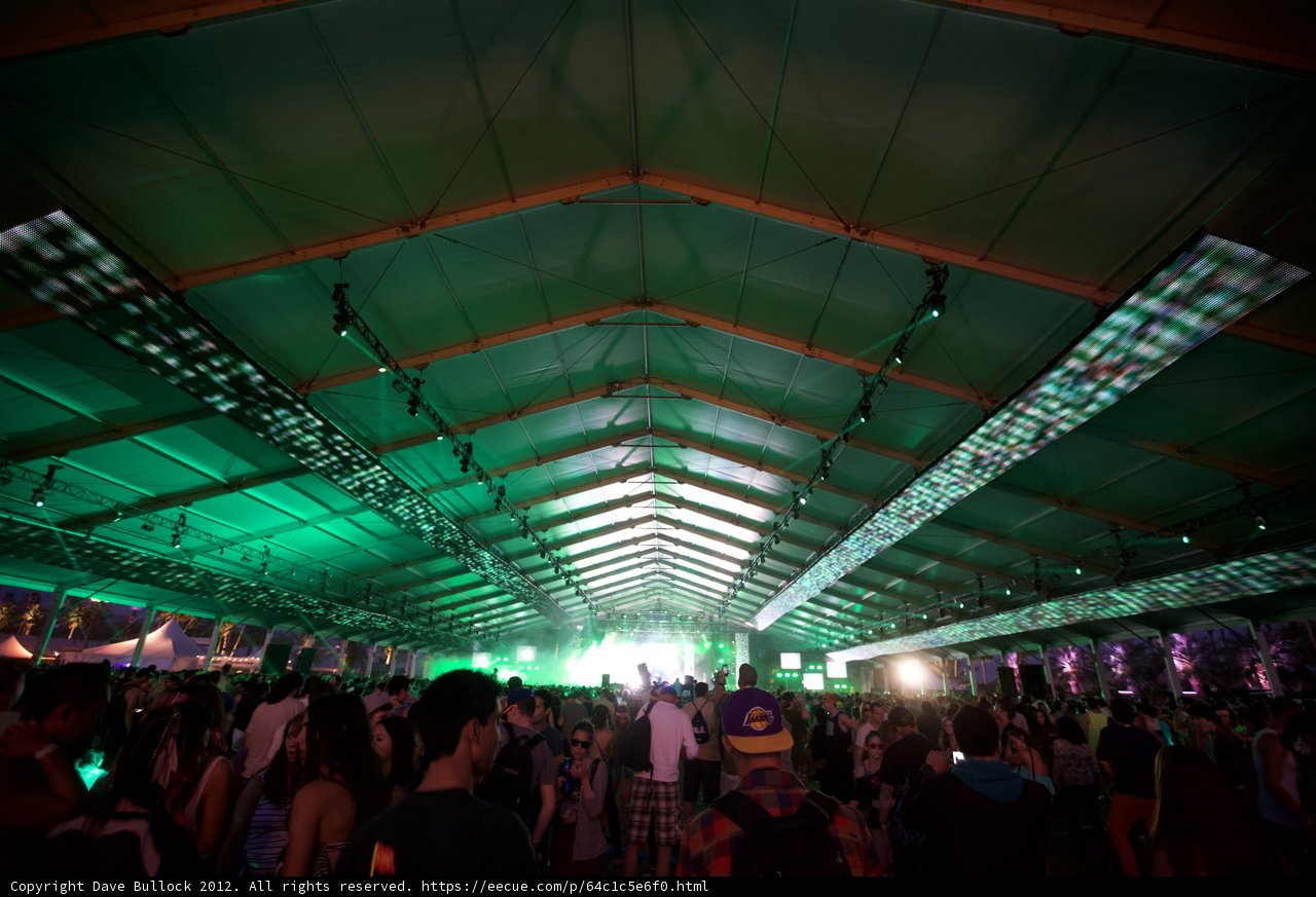 Green Lights, Urban Crowd