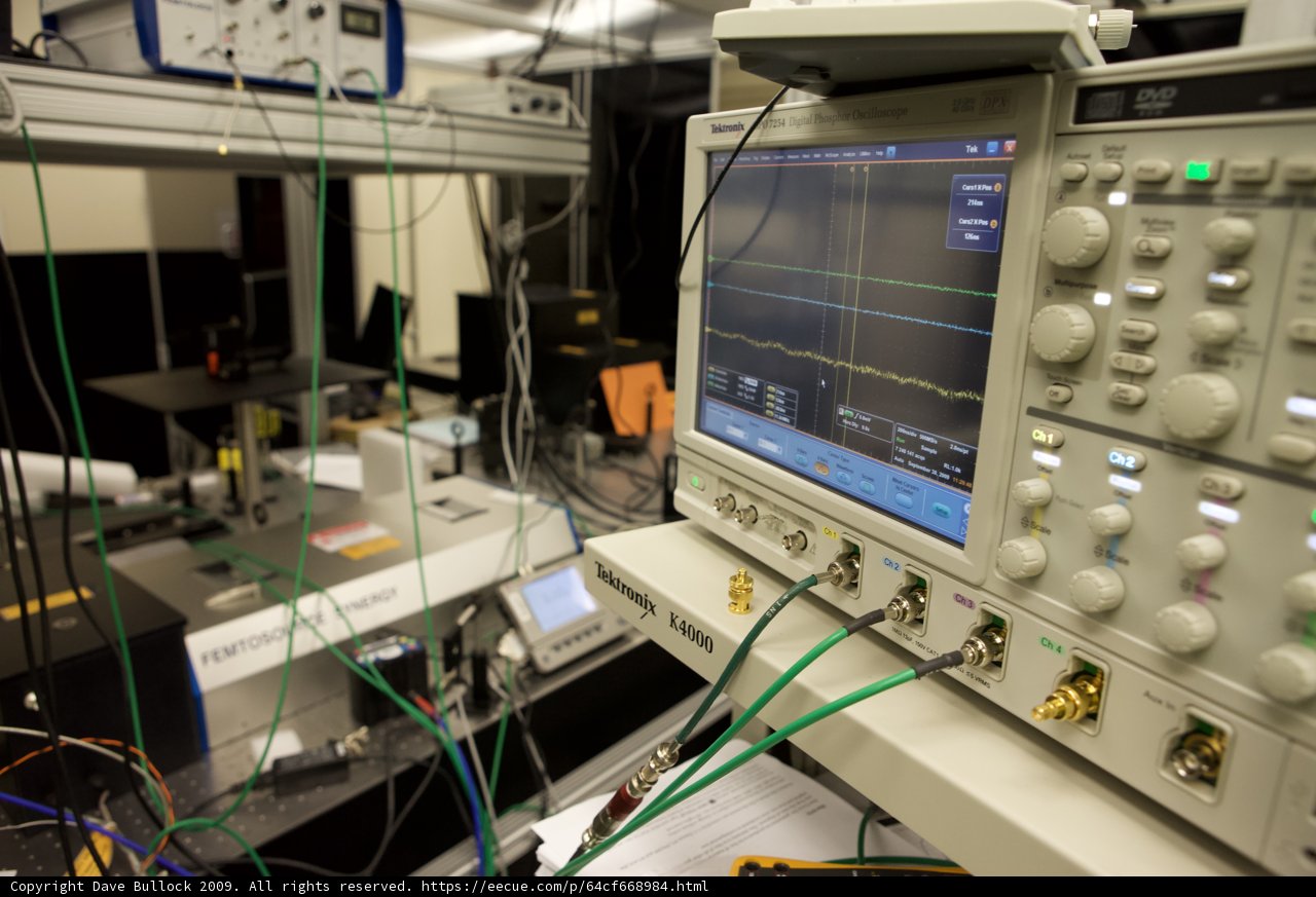 Electronic Workstation