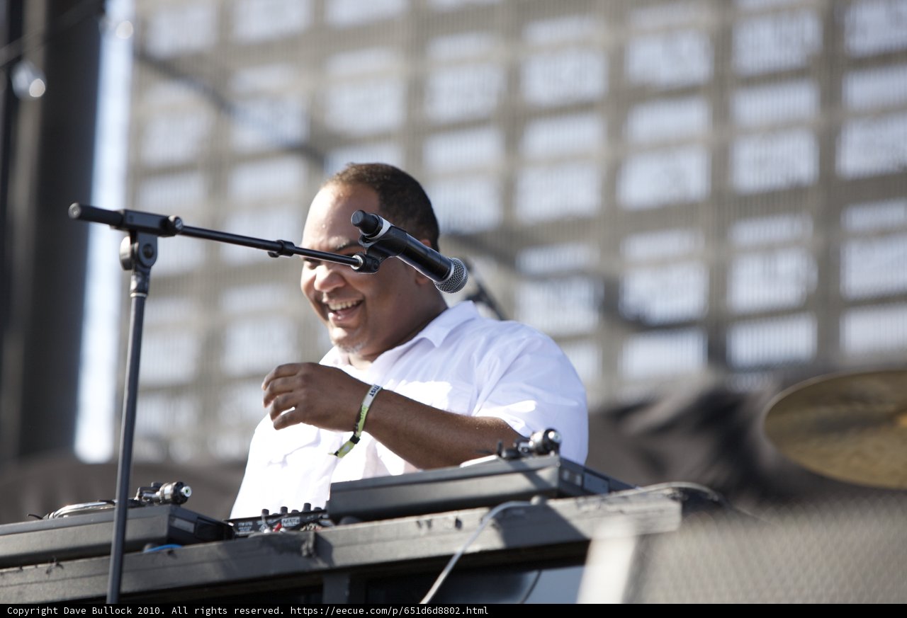 Vincent Mason's Electrifying Keyboard Performance