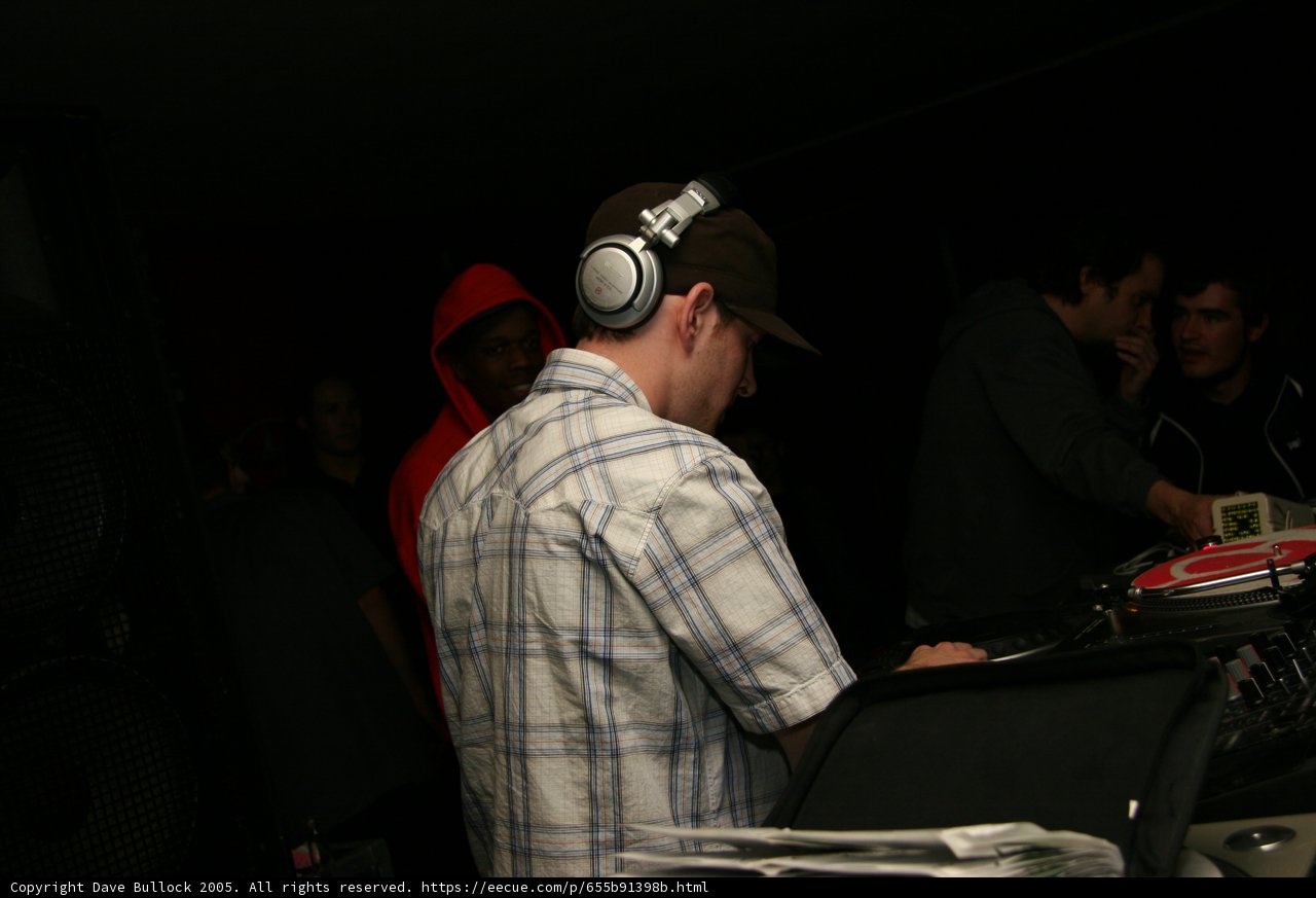 The Deejay's Groove