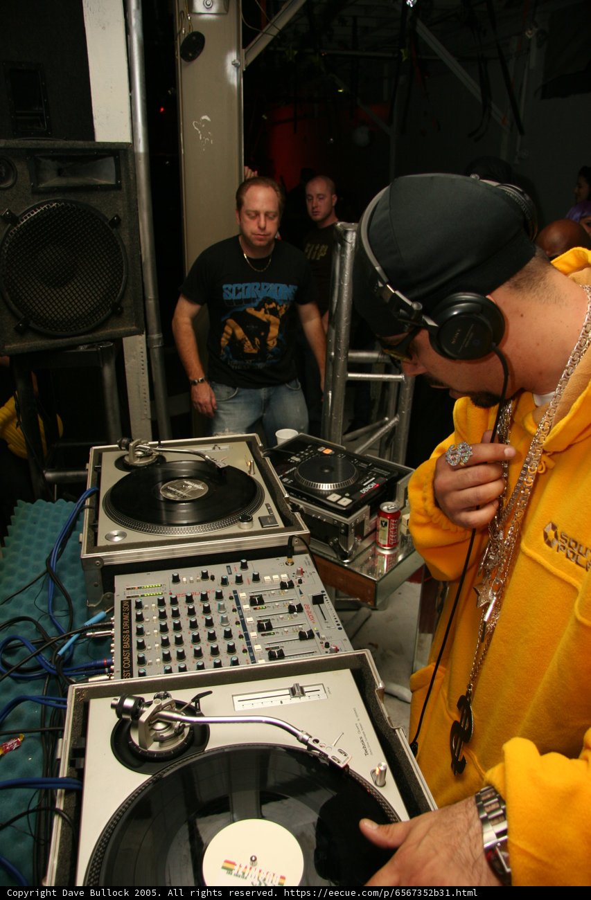 Yellow Jacket Jam Session