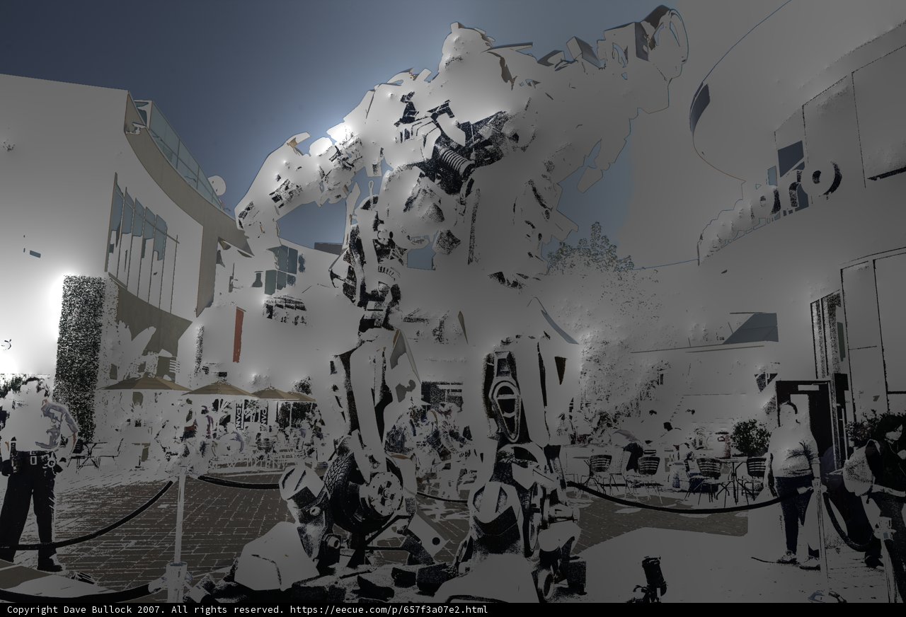 Giant Robot Takes Over the City