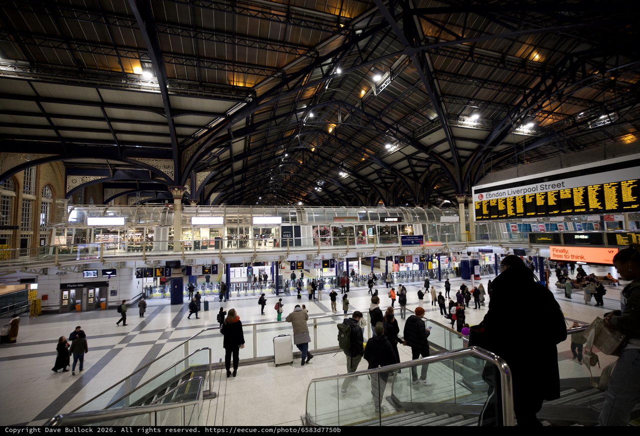 Liverpool Street Station Concourse at Rush Hour