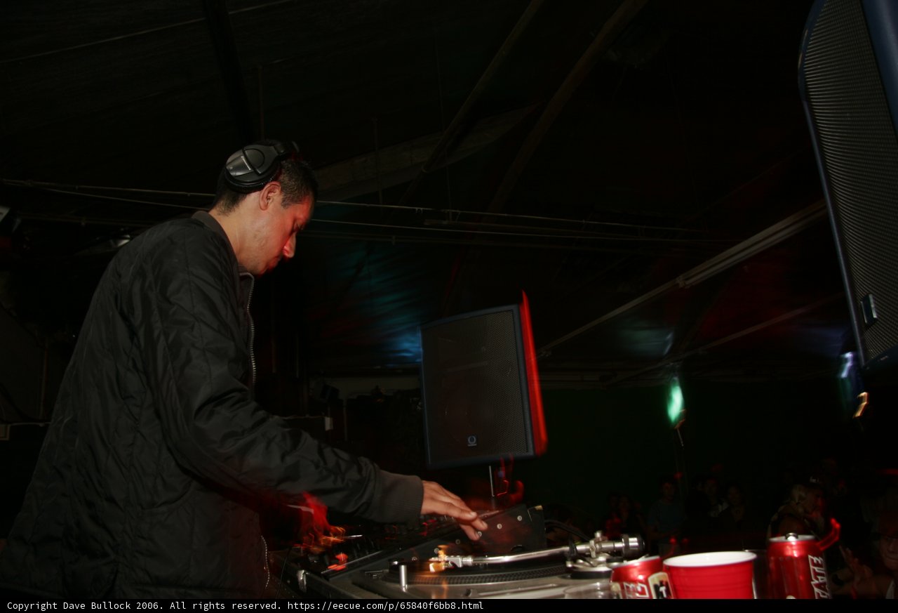 Urban DJ
