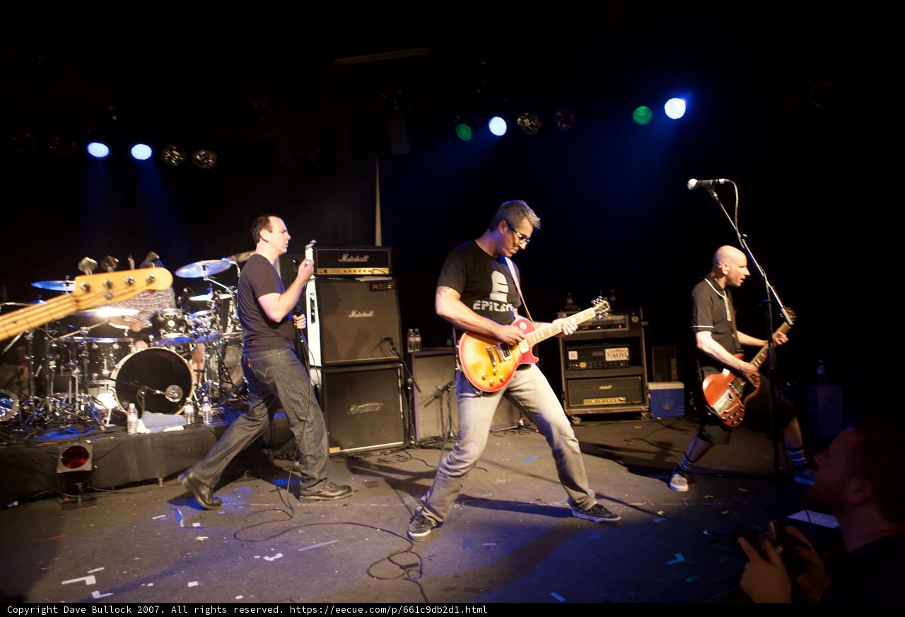 Bad Religion Rocks the Glasshouse