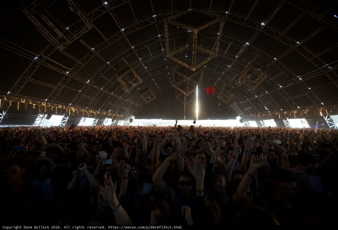 Hands Up for the Music