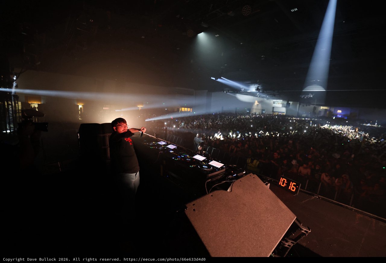 DJ Commands Massive Crowd at Wobbleland 2026