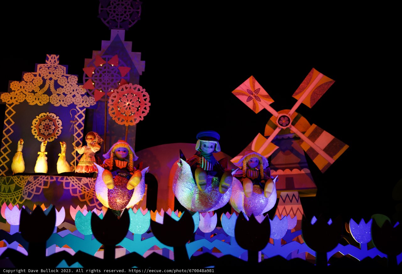 Magical Paper Cutout Performers at Disneyland