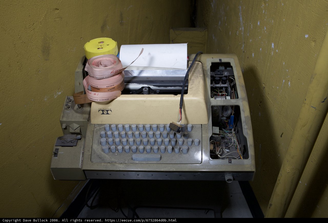 Vintage Typing Machine