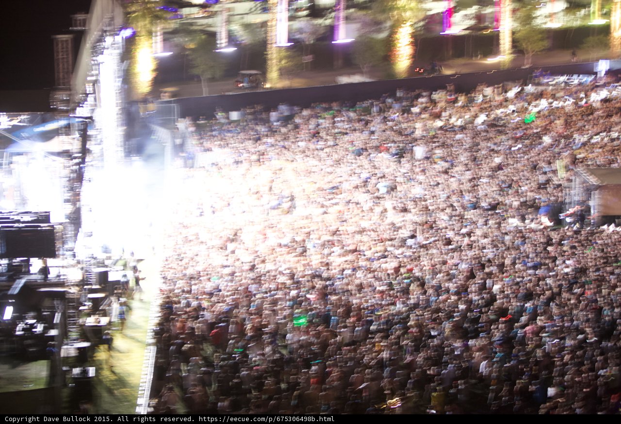 Electric Crowd