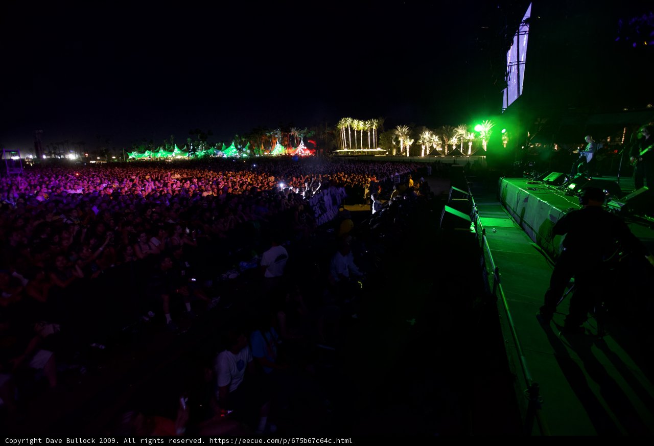 Green Lighted Crowd at Jorge Celedón Concert