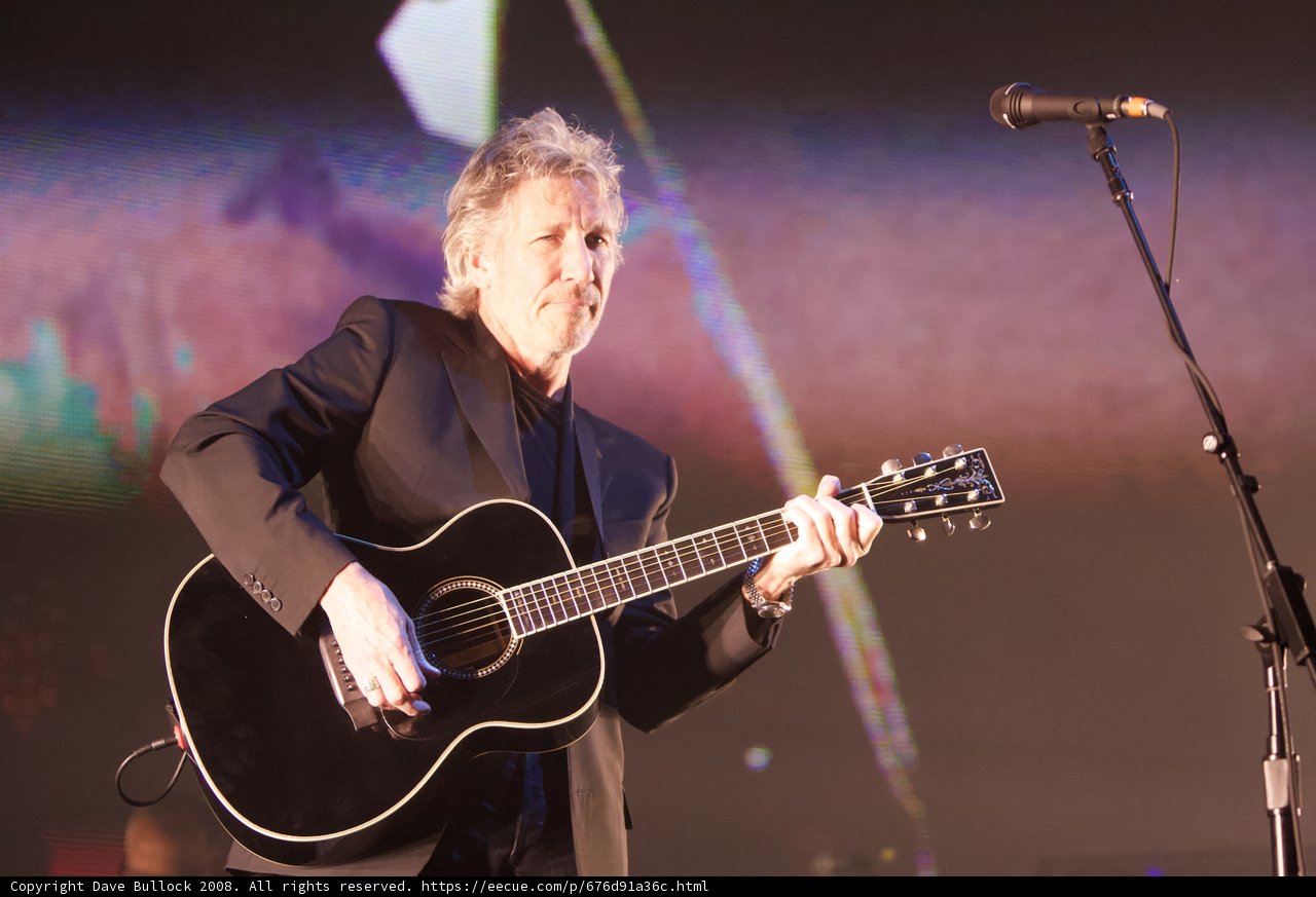 Roger Waters Rocks the Stage with his Strums
