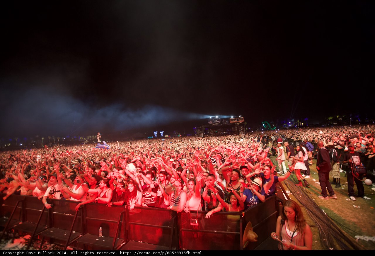 Hands Up in the Desert