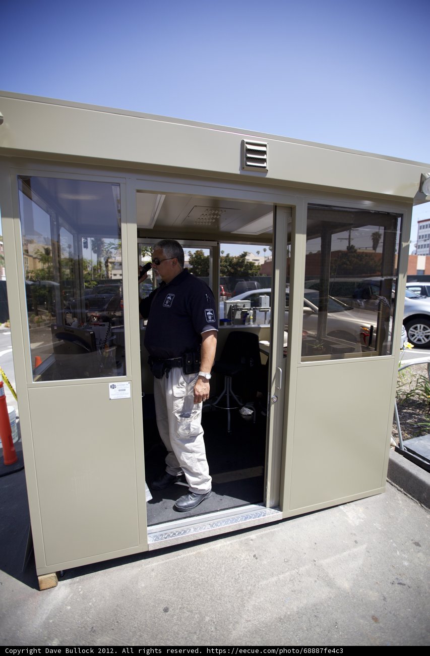 The Man and the Kiosk