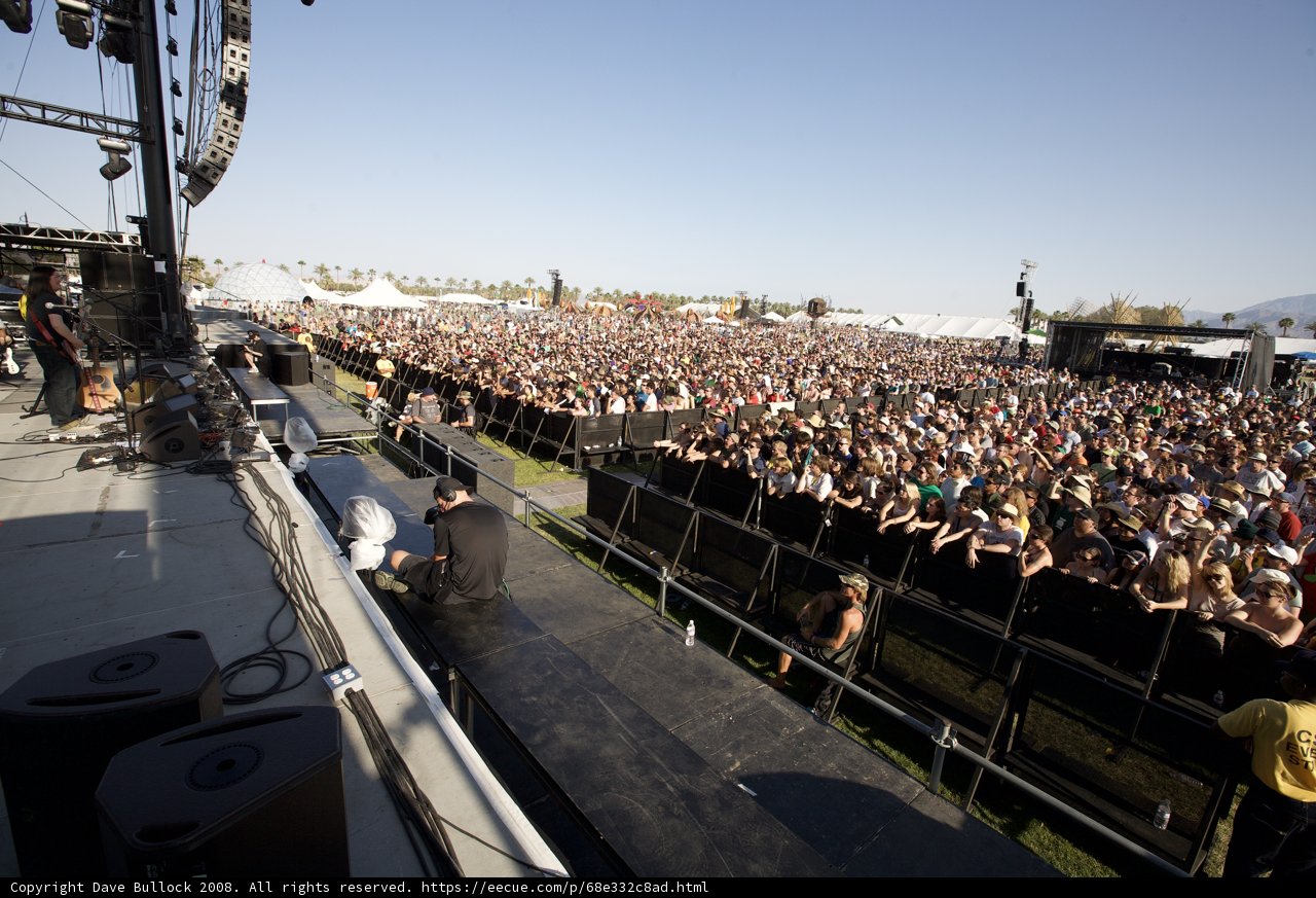 Coachella 2008: A Sea of Fans