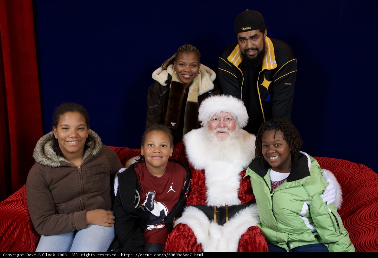 A Joyful Family Moment with Santa Claus