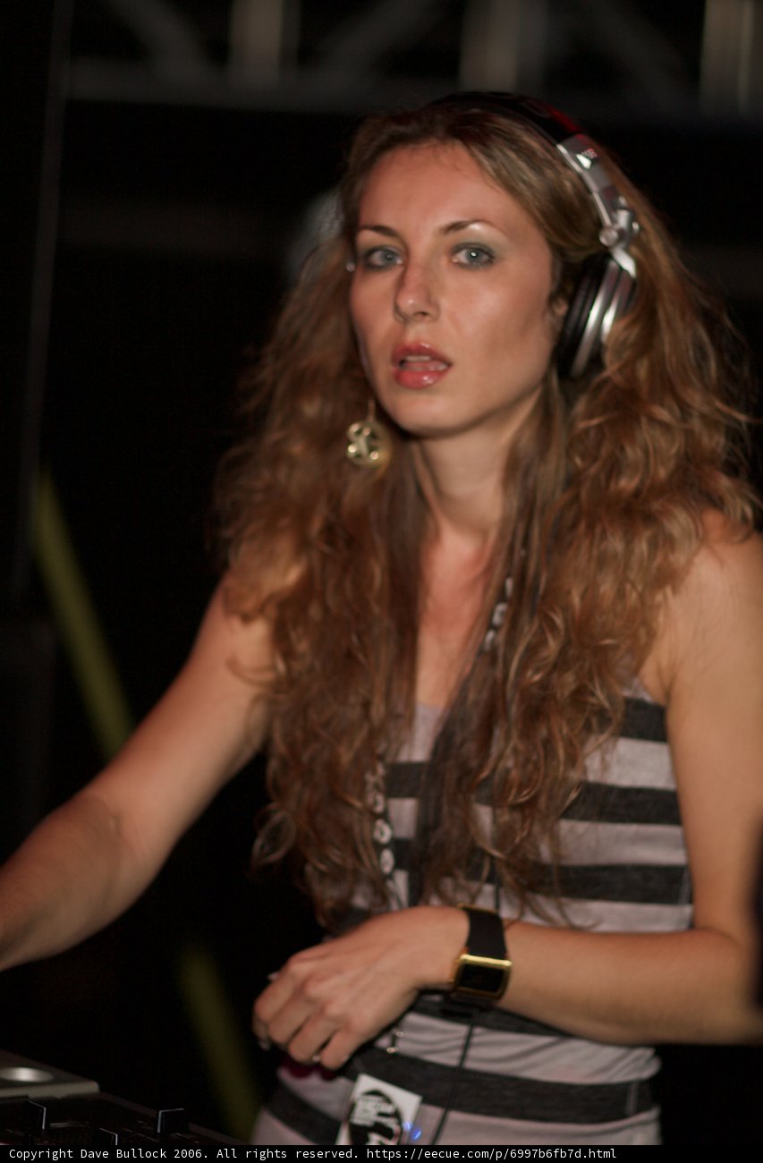 Musical Performance with Valida C