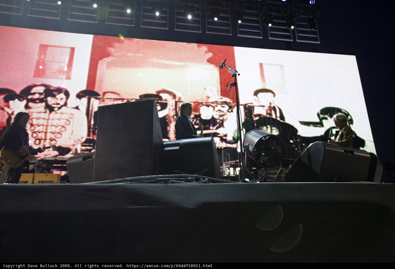 The Electric Performance of Paul McCartney and Ken Stringfellow at Coachella 2009