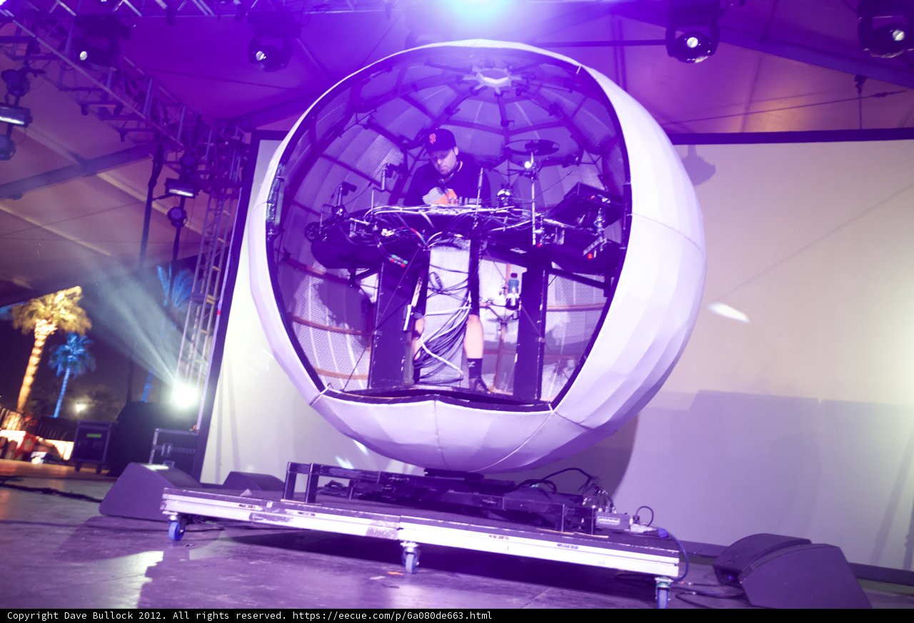 DJ Shadow's Futuristic Stage