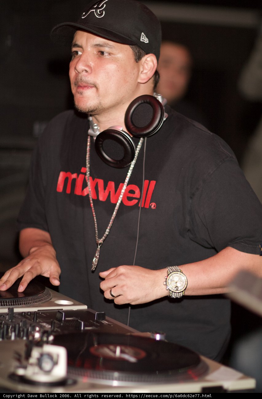 Grooving in Black